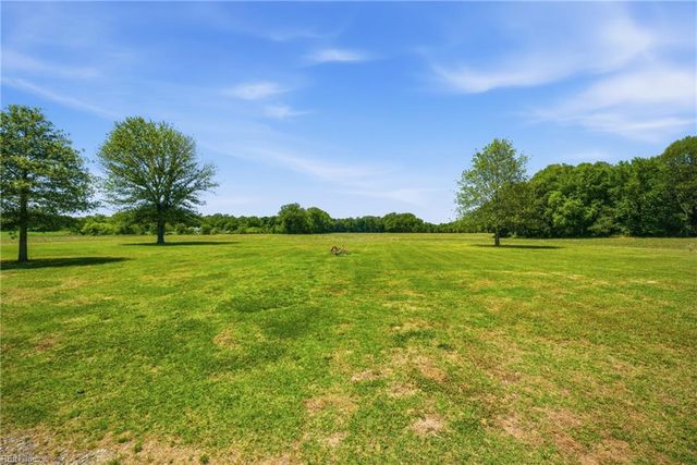 1635 Buckley Hall RD, Dutton, VA 23050