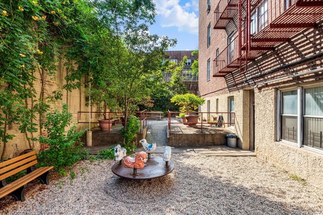 67-30 Clyde Street 6G, Forest Hills, NY 11375
