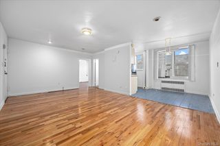 67-30 Clyde Street 6G, Forest Hills, NY 11375