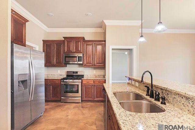 4732 Stonewall Dr, Addis, LA 70710