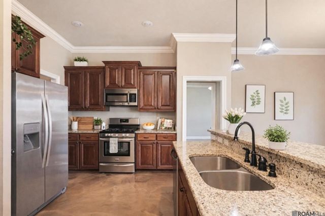 4732 Stonewall Dr, Addis, LA 70710