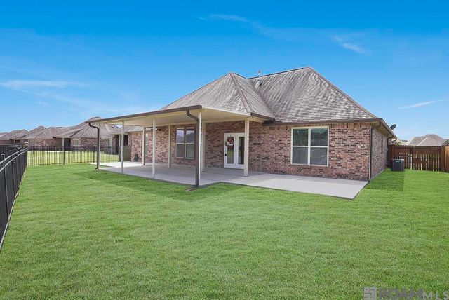 4732 Stonewall Dr, Addis, LA 70710