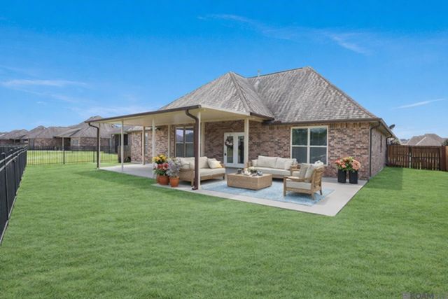 4732 Stonewall Dr, Addis, LA 70710