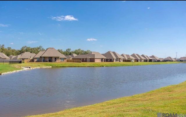 4732 Stonewall Dr, Addis, LA 70710