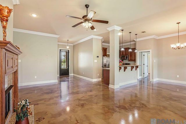 4732 Stonewall Dr, Addis, LA 70710