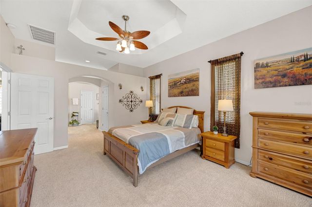 4415 MERRICK RUN LANE, Valrico, FL 33596