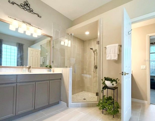 4415 MERRICK RUN LANE, Valrico, FL 33596