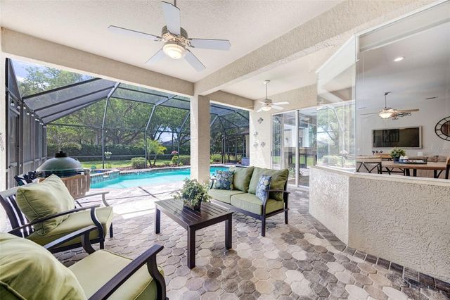 4415 MERRICK RUN LANE, Valrico, FL 33596
