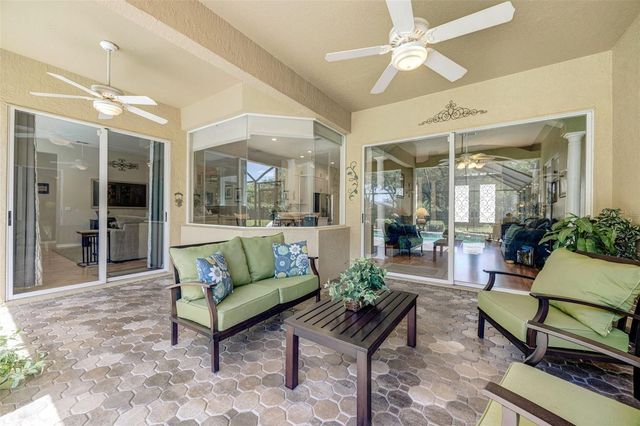 4415 MERRICK RUN LANE, Valrico, FL 33596