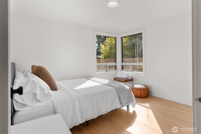 8731 13th Avenue NW, Seattle, WA 98117