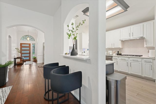 1040 Essex Drive, Cedar Hill, TX 75104