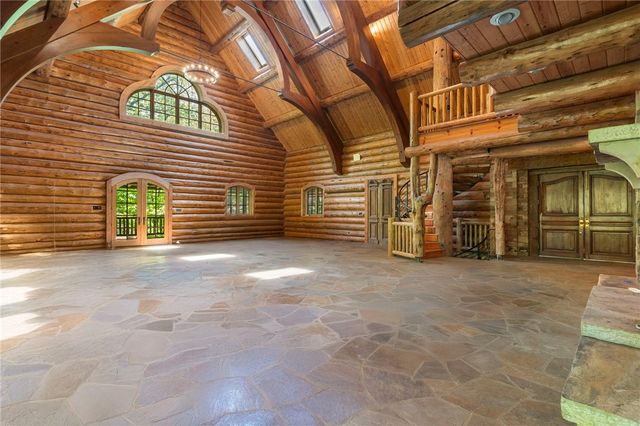 10836 Bray Road, Elkins, AR 72727