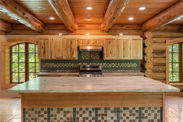 10836 Bray Road, Elkins, AR 72727