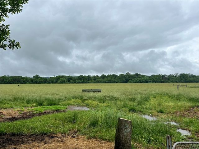 10836 Bray Road, Elkins, AR 72727