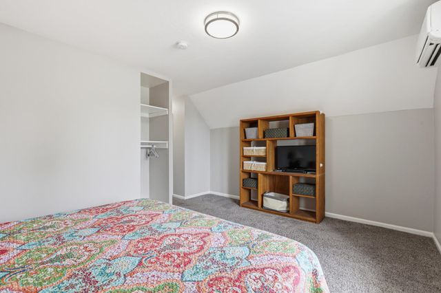2403 N Perry St, Spokane, WA 99207