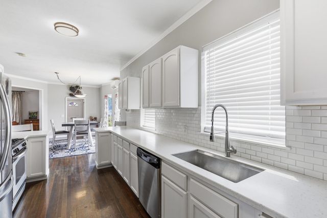 2403 N Perry St, Spokane, WA 99207