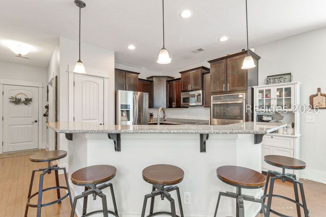 4 Dovetree Ln, Bluffton, SC 29910