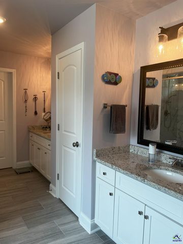 200 Wilsons Creek Bend, Bonaire, GA 31005