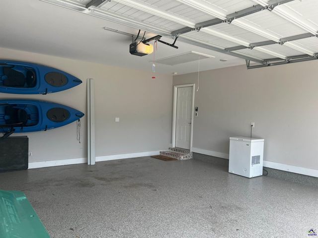 200 Wilsons Creek Bend, Bonaire, GA 31005