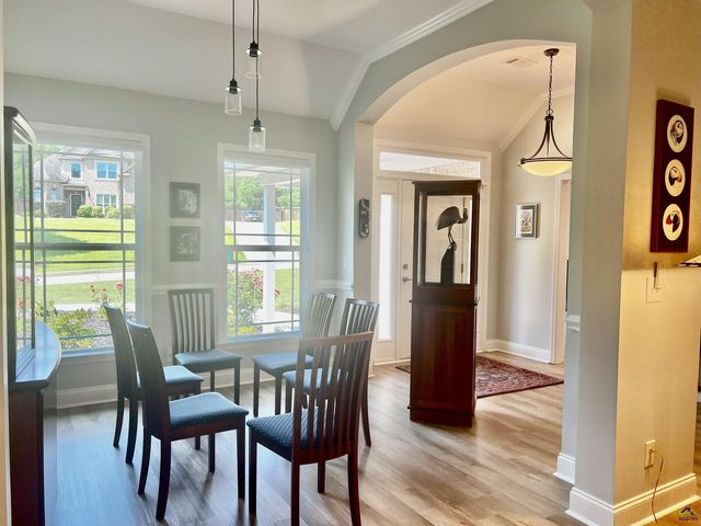 200 Wilsons Creek Bend, Bonaire, GA 31005