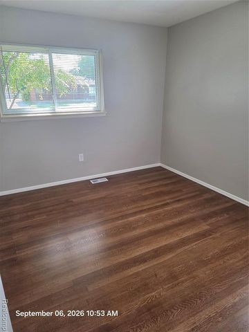 29651 Fairfield Drive, Warren, MI 48088