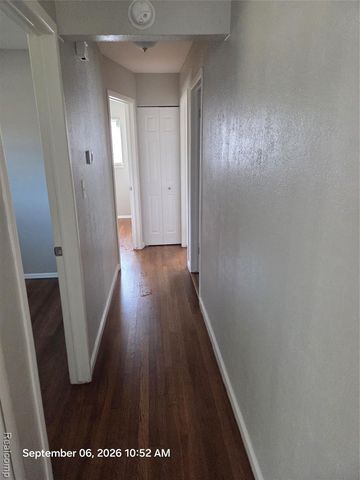 29651 Fairfield Drive, Warren, MI 48088