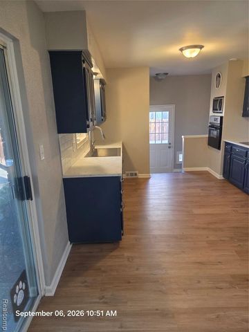 29651 Fairfield Drive, Warren, MI 48088