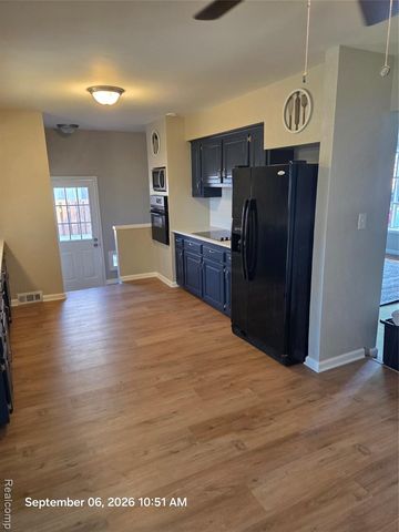 29651 Fairfield Drive, Warren, MI 48088