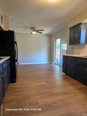 29651 Fairfield Drive, Warren, MI 48088