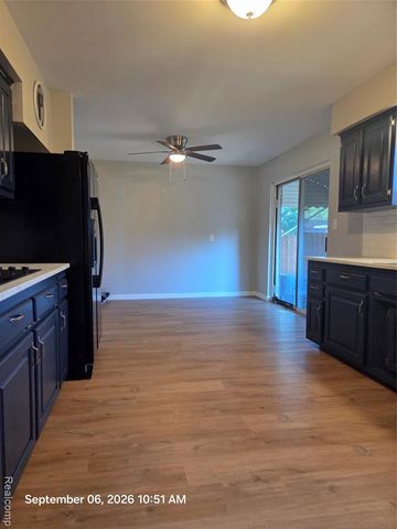 29651 Fairfield Drive, Warren, MI 48088