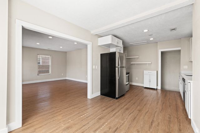 977 S 300 E, Salt Lake City, UT 84111