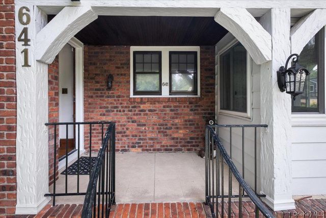 641 Secor Road, Hartsdale, NY 10530