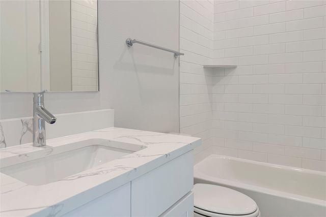 4613 Greenborough Lane, Dallas, TX 75219