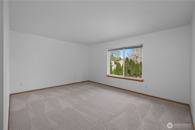 5464 Park Place Loop SE, Lacey, WA 98503