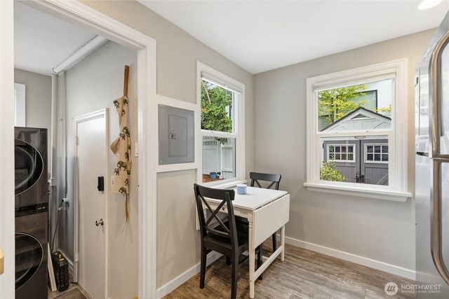3008 31st Avenue W, Seattle, WA 98199