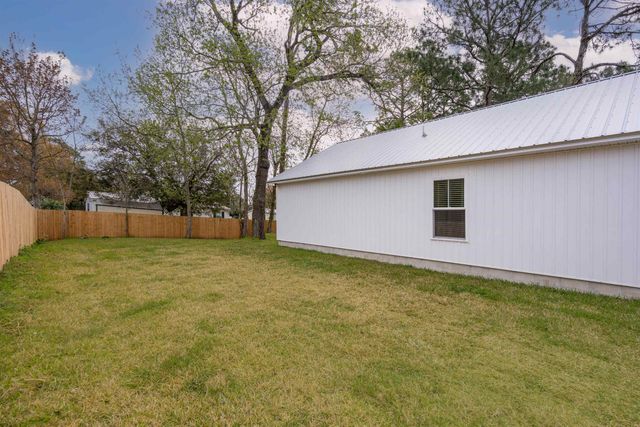 4532 Fourth Ave, St Augustine, FL 32095