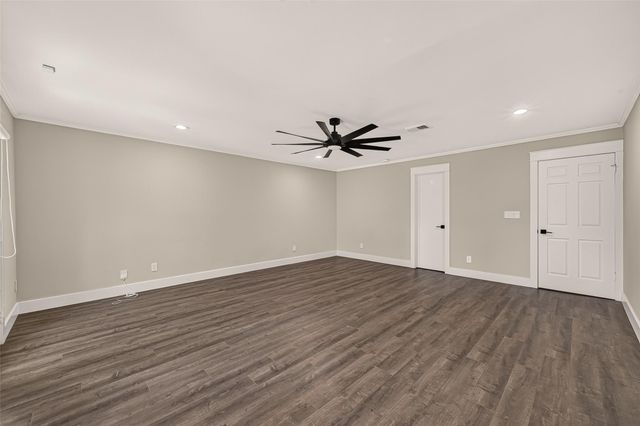 2103 Shadybriar Drive, Houston, TX 77077