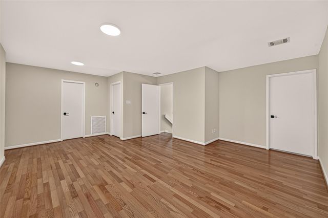 2103 Shadybriar Drive, Houston, TX 77077