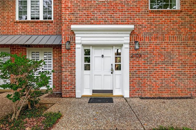 2103 Shadybriar Drive, Houston, TX 77077