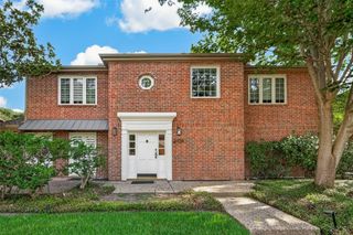 2103 Shadybriar Drive, Houston, TX 77077