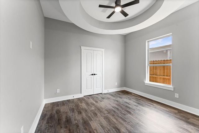 1109 Long Leaf Pine Street, Huffman, TX 77336