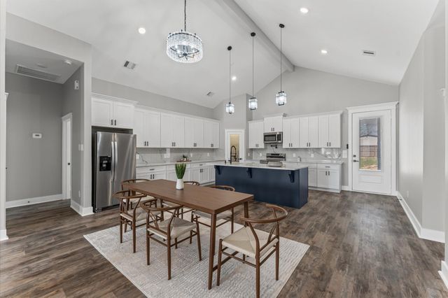 1109 Long Leaf Pine Street, Huffman, TX 77336