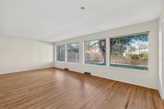 7700 Pickard Avenue NE, Albuquerque, NM 87110