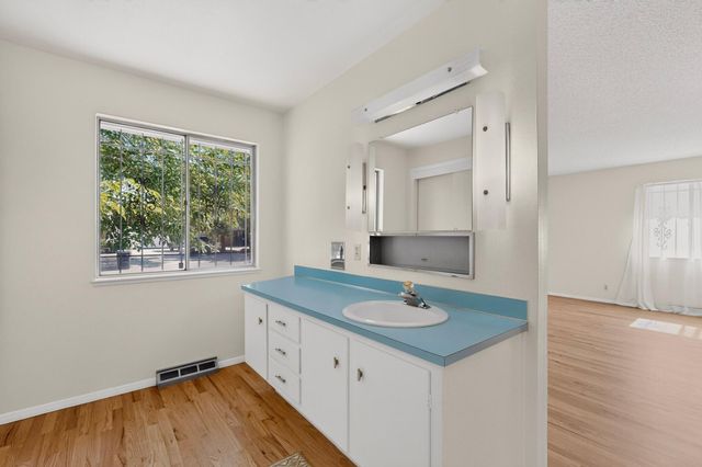 7700 Pickard Avenue NE, Albuquerque, NM 87110