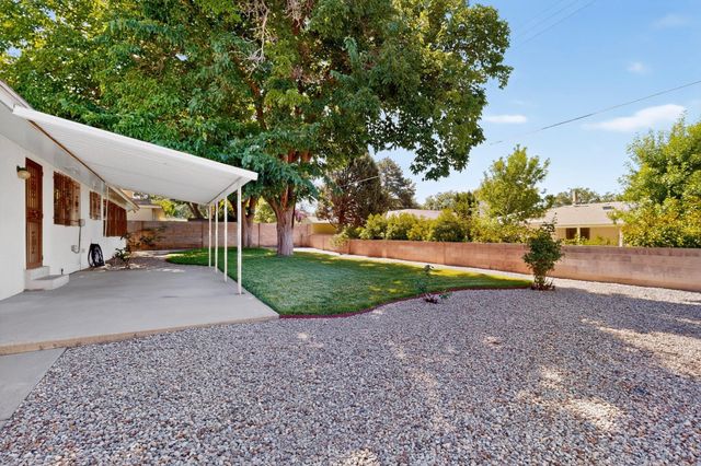 7700 Pickard Avenue NE, Albuquerque, NM 87110