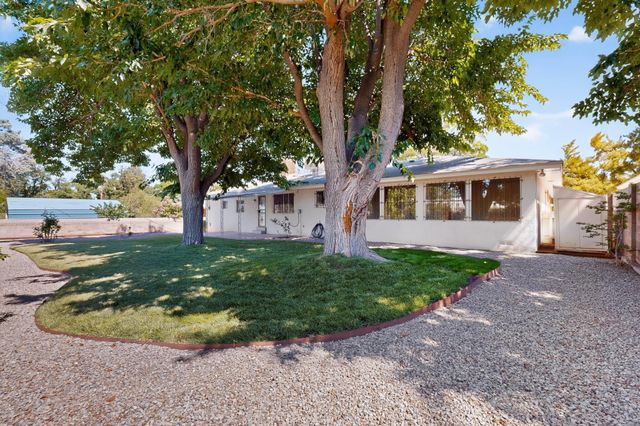 7700 Pickard Avenue NE, Albuquerque, NM 87110