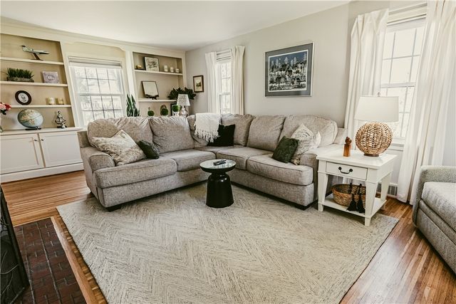 20 Lafayette Parkway, Brighton, NY 14625