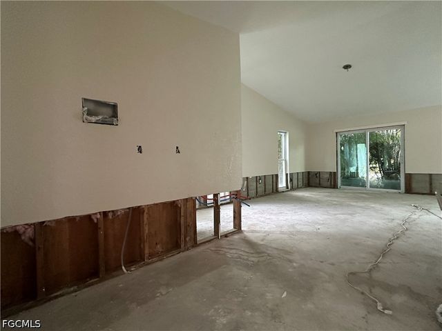 1653 Atlanta Plaza DR, Sanibel, FL 33957