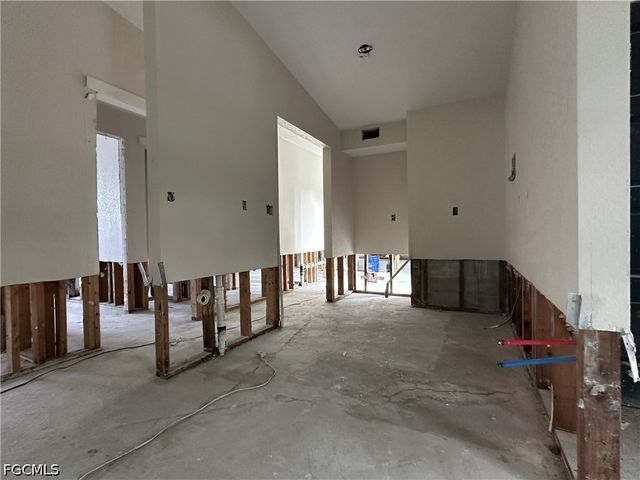 1653 Atlanta Plaza DR, Sanibel, FL 33957
