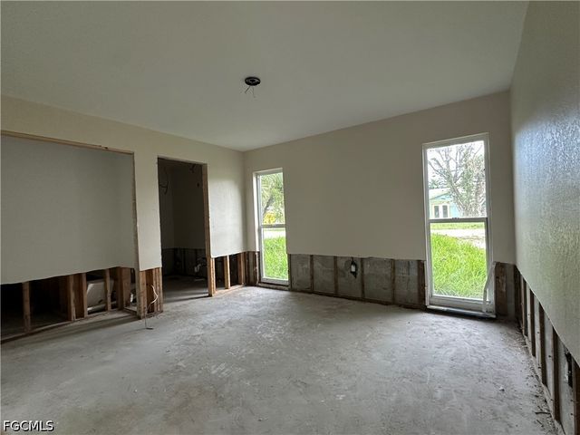 1653 Atlanta Plaza DR, Sanibel, FL 33957